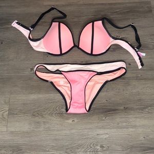 VS bikini